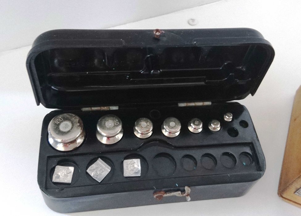 Гирьки медицинские, лабораторные, аптечные. Б/у.