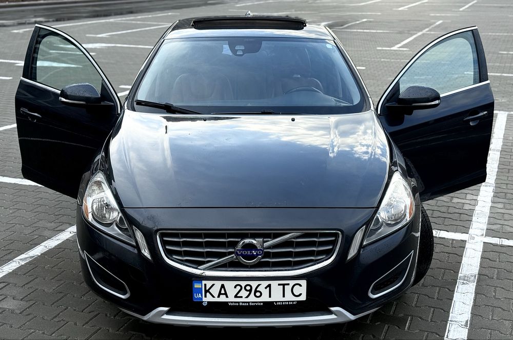 Volvo S60 2011 / 2,5T