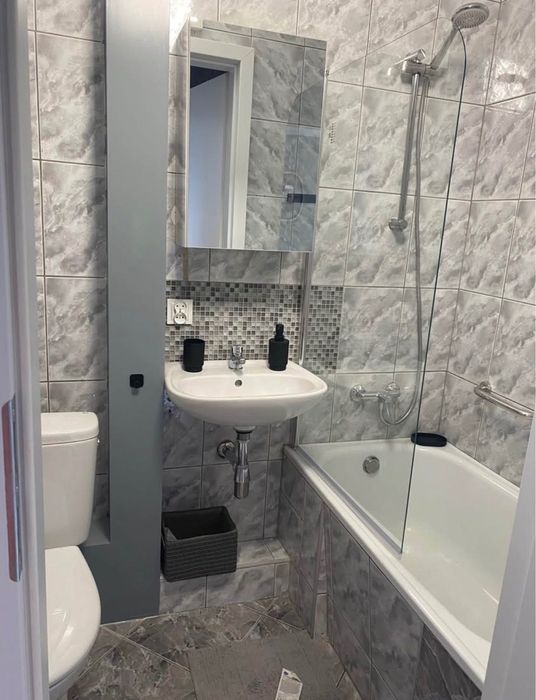 Wynajmę kawalerkę po remoncie - bezpośrednio!