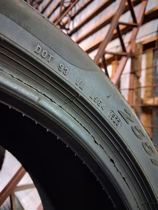 Шини б/у лето 255/40 19 Pirelli Pzero