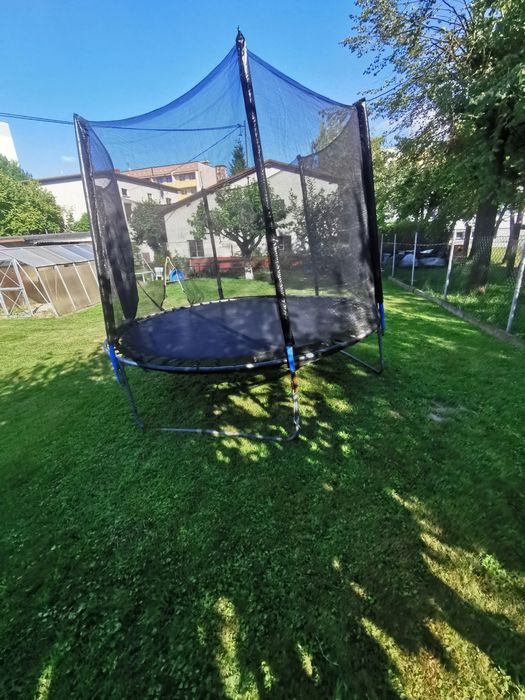 trampolina 300cm/średnicy