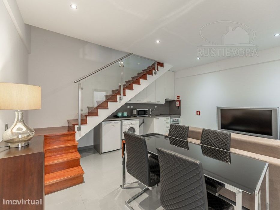 Detached house with ground floor and 1st floor T1