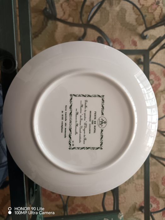 Pratos decorativos Natal (Vista Alegre e Porcel)