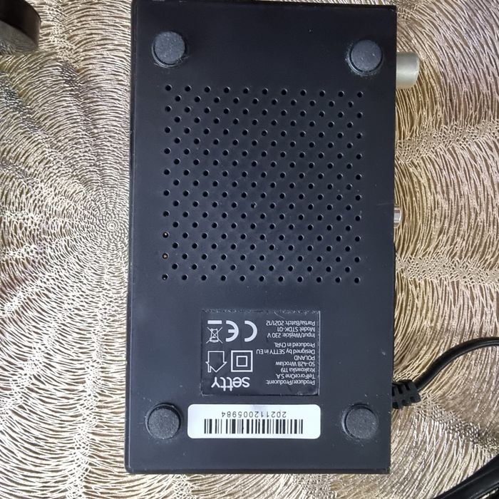 Dekoder i Antena do odbioru naziemnej telewizji cyfrowej DVB-T/DVB-T2