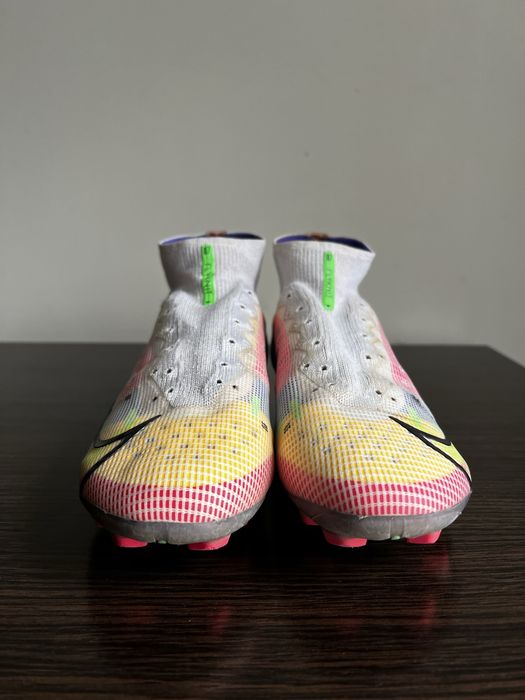 Бутси Nike Mercurial Superfly 8 Elite FG CV0958-105 Розмір 41 на 26 см