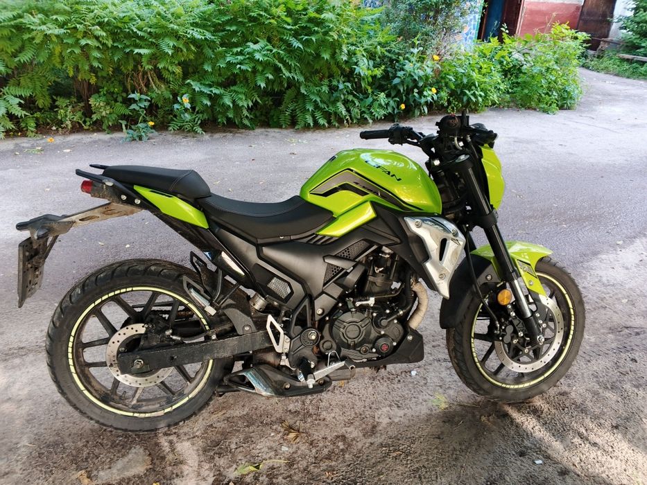 Продам Мотоцикл Lifan sr220