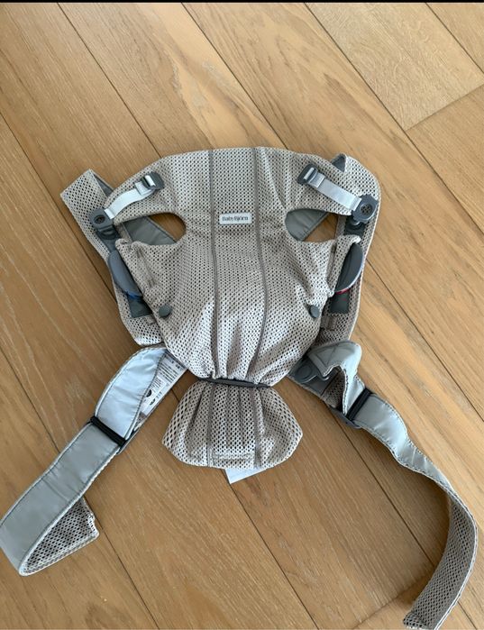 Babybjörn Marsupio Mini