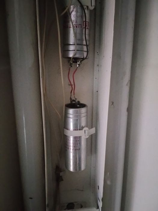 Світильники освітлення люмінесцентні