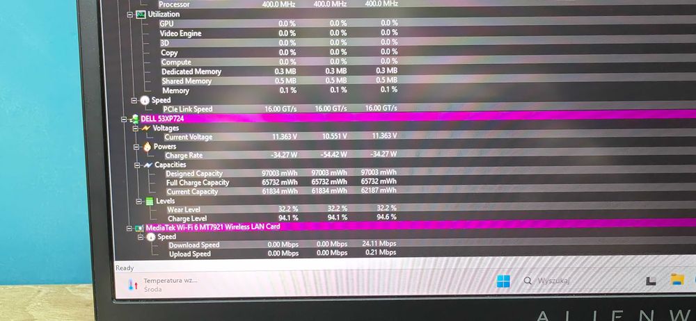 Dell Alienware M17 R5 17", Ryzen 7 6800H, RTX 3070Ti 8GB, 16GB Ram, 1TB dysk