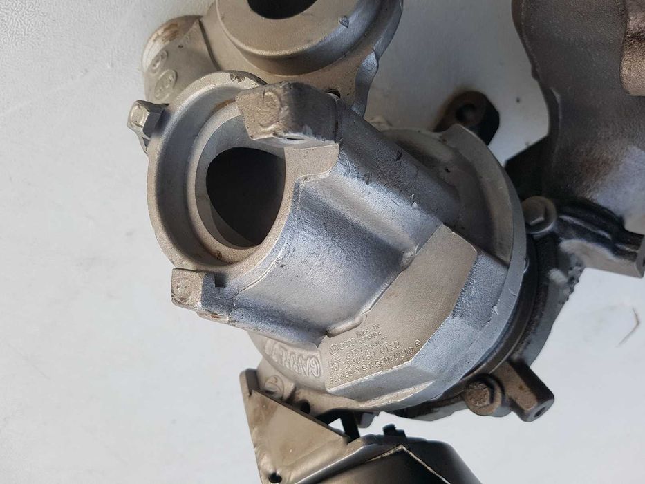 Turbo Turbosprężarka Audi A3 Leon Jetta Golf 1.6 TDI 90-110 KM