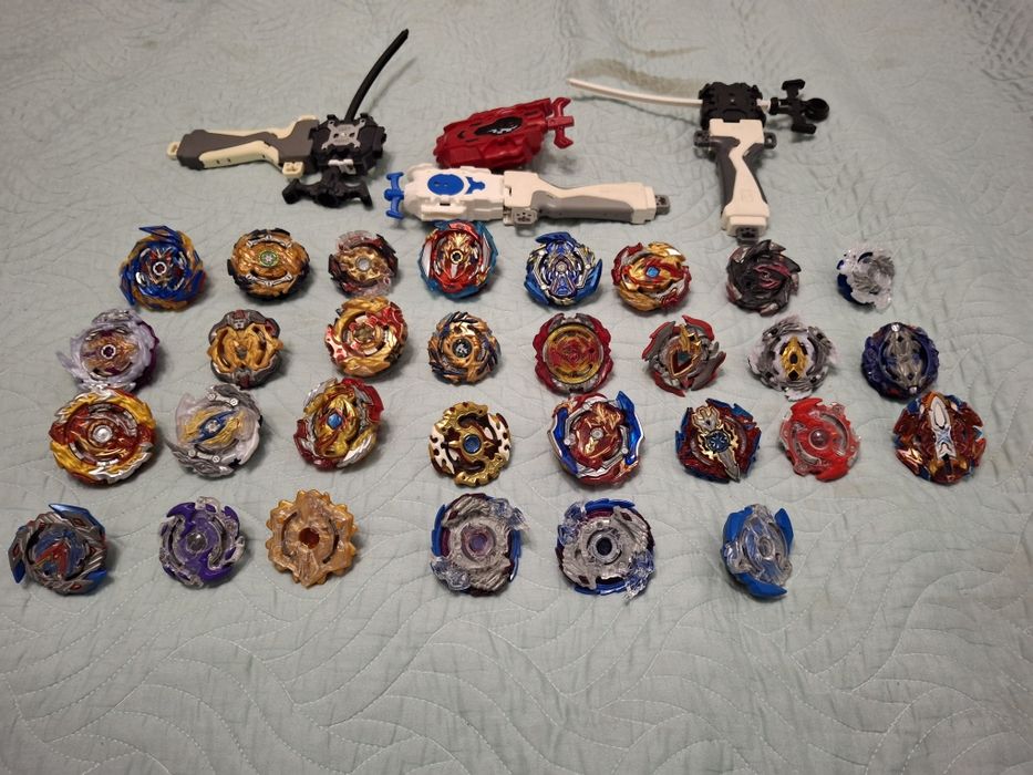 Бейблейди та запускачі