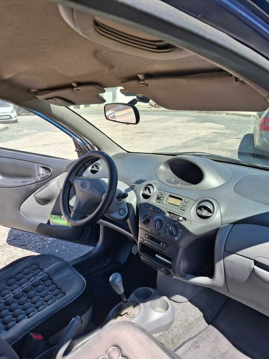 Toyota Yaris 1.0 VVTI