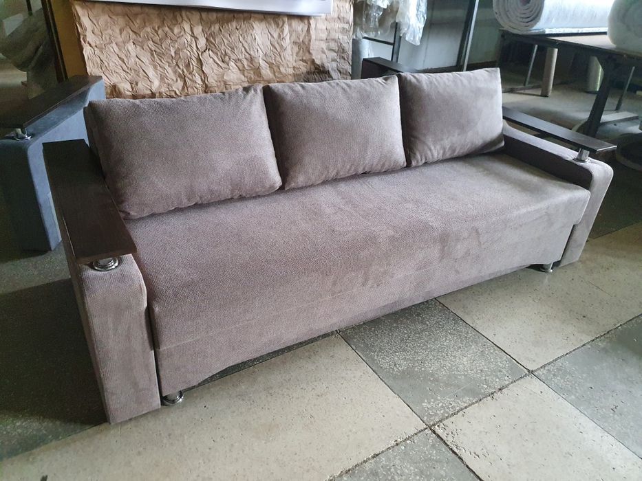 Дивани єврокнижка відкривні боковини,  дерев'яні ламелі,  вибір тканин