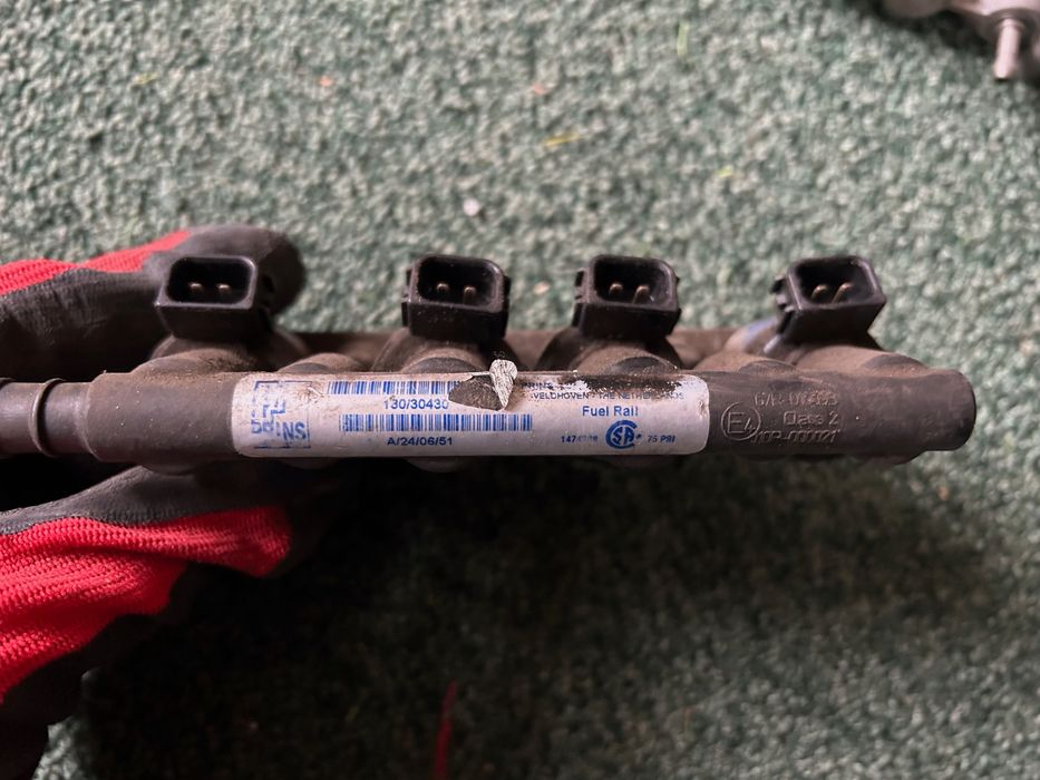 Części, pozostałości po instalacji LPG