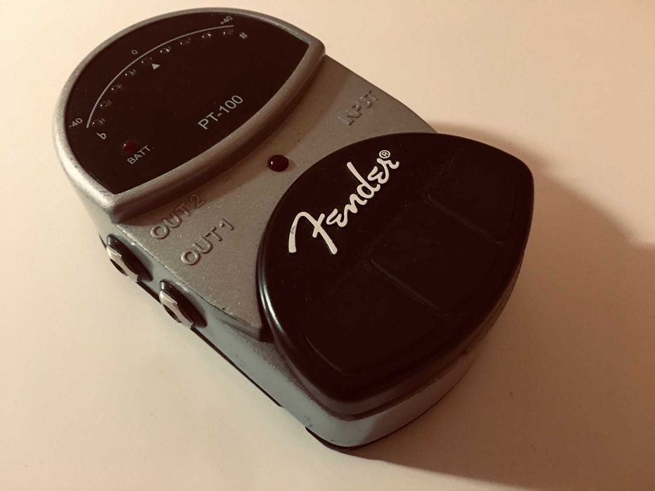 Afinador Cromático p Guitarra-Baixo - Fender PT-100