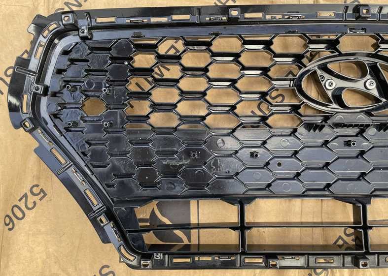 grelha frontal Hyundai I30 III . fase 1