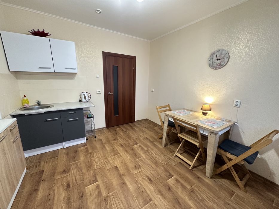 1 к Теремки  ВДНГ ЖК Акцент Глушкова9Є  подобово