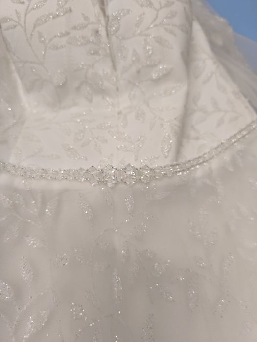 Suknia ślubna gorsetowa