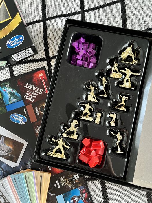 Gra planszowa Monopoly Marvel (Edycja Limitowana)