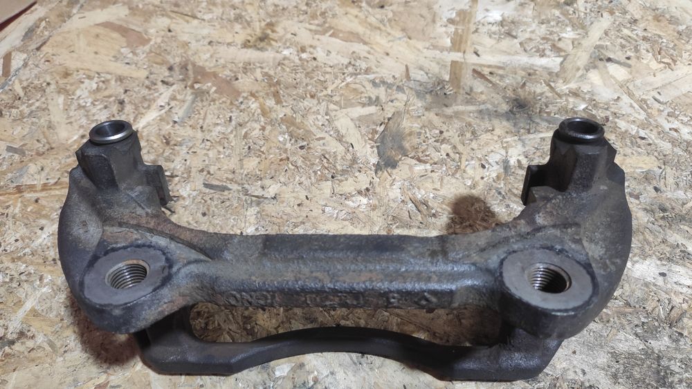 Скоба тормозного суппорта vag Volkswagen