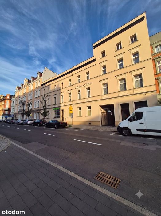 Śródmieście 43,4 m² + PROJEKT | Nowe okna | 1. piętro | Parking pilot