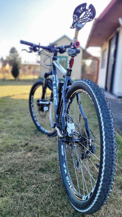 Vélo VTT ROCK 29 FS SHIMANO 21v Freins a disques et Full Suspension