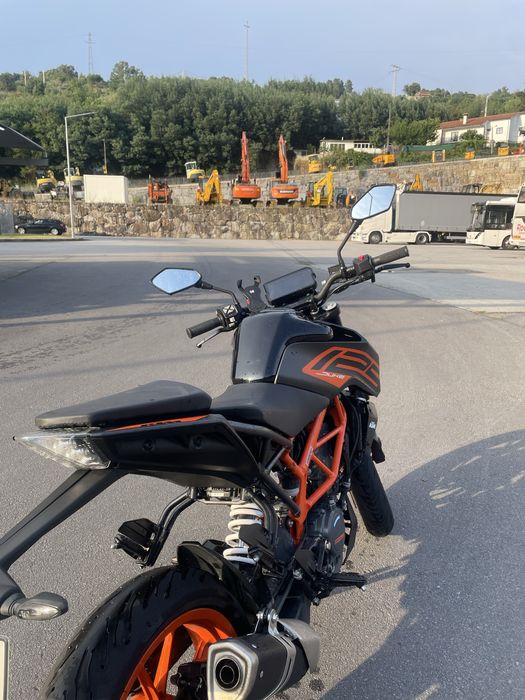 Ktm duke 125 2022