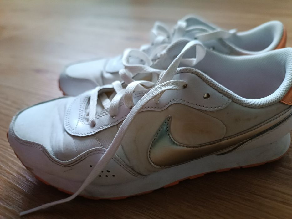 Sapatilhas nike brancas