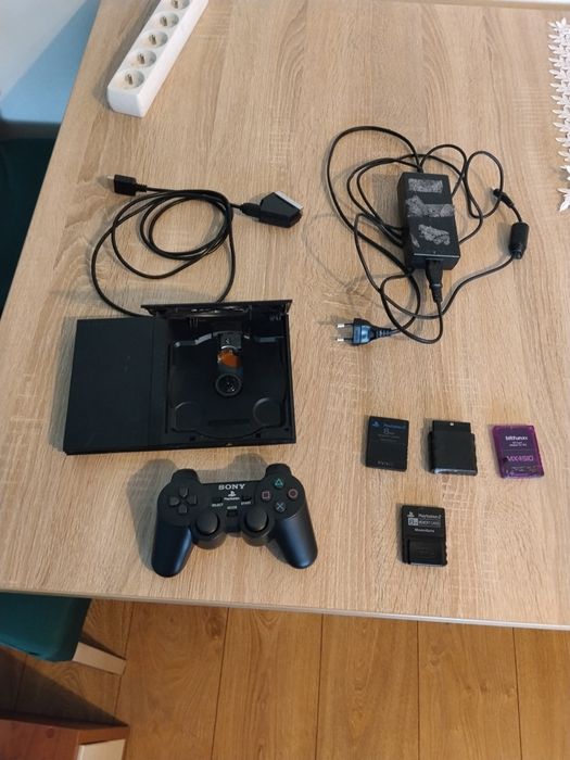 PS2 Slim zestaw cały kompletny opis jeden pad bezprzewodowy