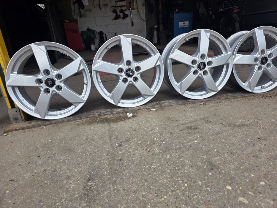 Felgi Aluminiowe Ford R16 5x108 ET50-6.5J