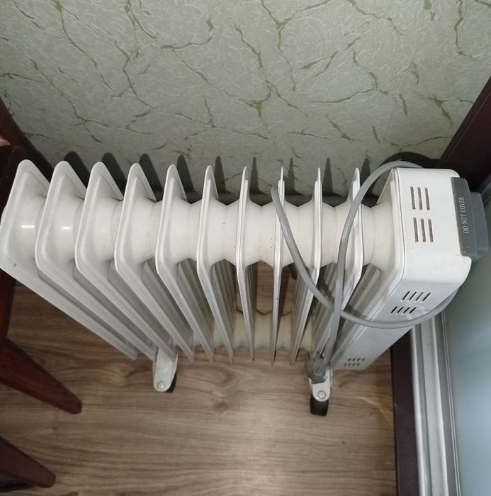 Продам масляный обогреватель