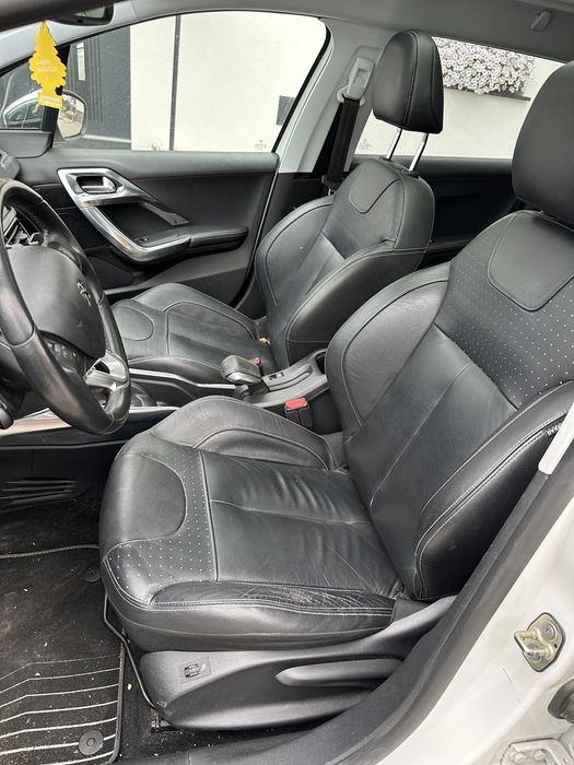 Peugeot 2008 full opcja automat