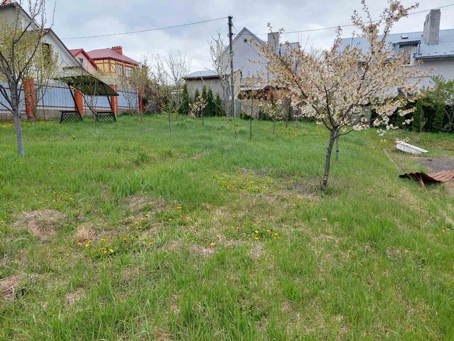 Продаж 5-кім. будинку 270 м.кв.
