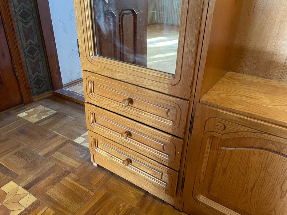 Шкаф для одежды ,дуб