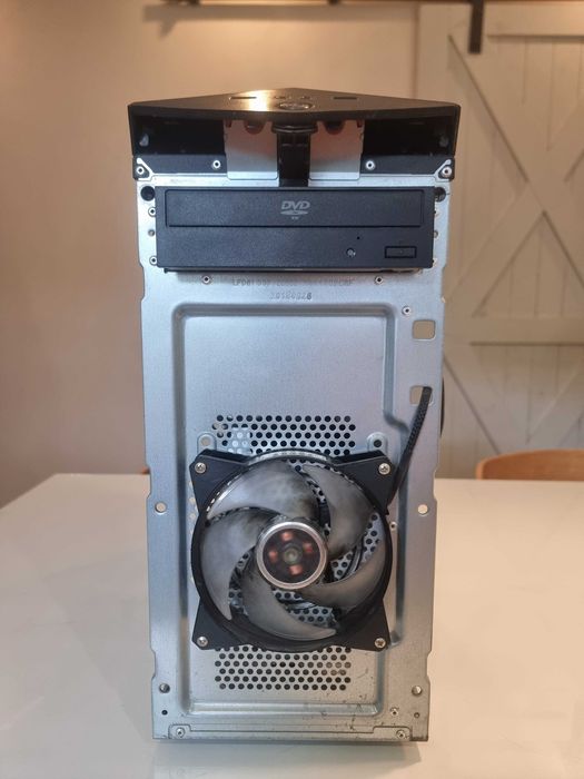 Komputer i5-8400, Nvidia GTX 1060 3GB, 16GB DDR4 RAM, 128GB SSD, 1TB HDD
