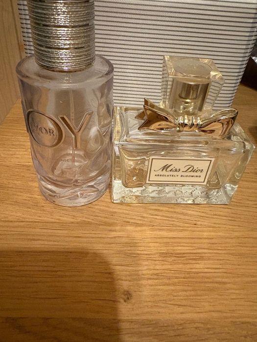 Butelki po perfumach Dior