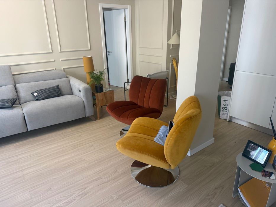 Electric recliner sofa - hardly used