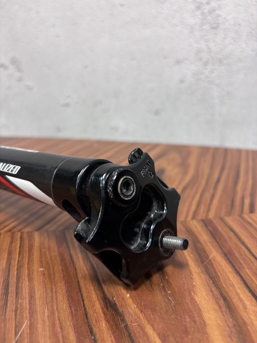 Karbonowa sztyca Specialized 27,2 mm / offset