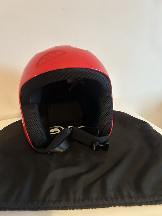 Capacete Berg para a Neve