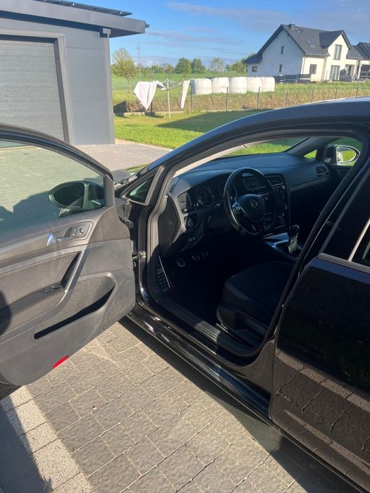 Volkswagen Golf VII
