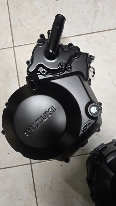 Pokrywy suzuki VStrom DL1000