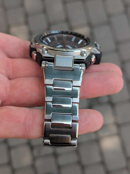 Casio G-SHOCK MTG-S1000D-1A4ER
