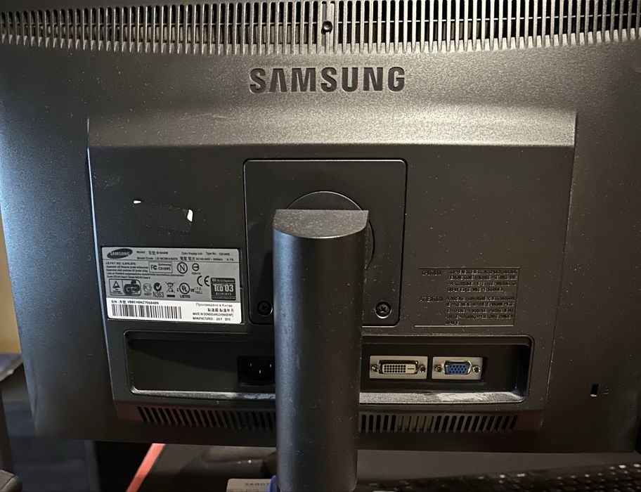 Monitor TFT 19 polgadas