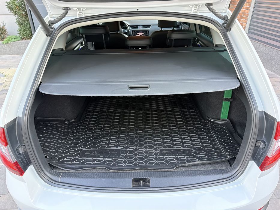Skoda Octavia A7 Scout 4x4, 2.0 TDI , АКПП
