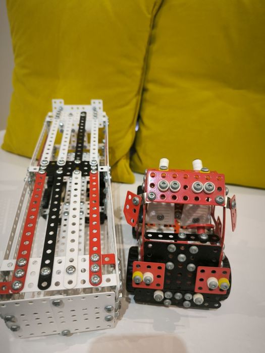 Mały konstruktor  10w1