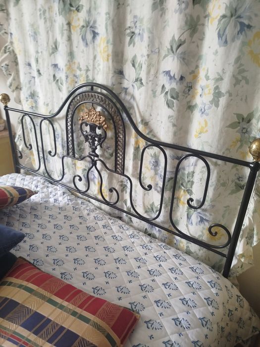 Cama de ferro alentejana. Como nova