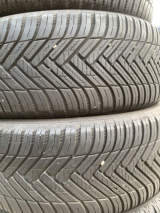205/55R17 Hankook (4шт) всесезонка