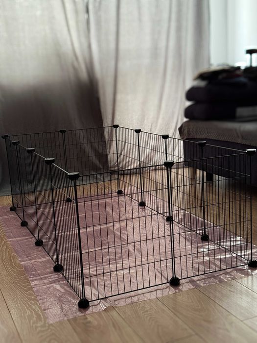 nowy METALOWY kojec dla szczeniaków z matą chroniącą podłoge
