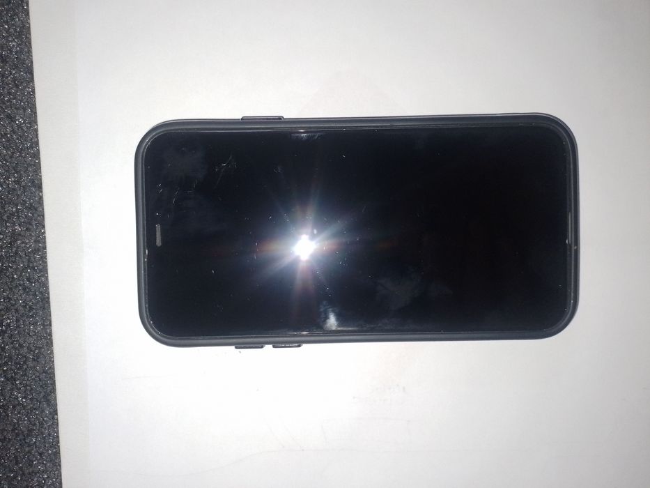 Iphone 11  2000 грн