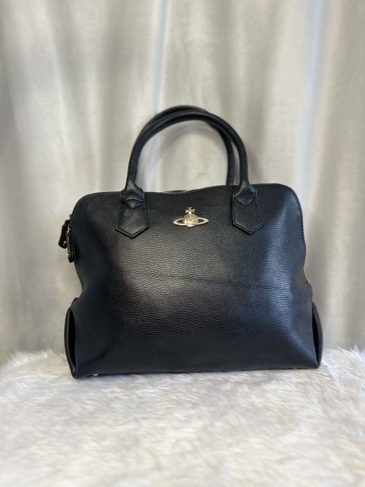 Шкіряна сумка бренда Vivienne Westwood